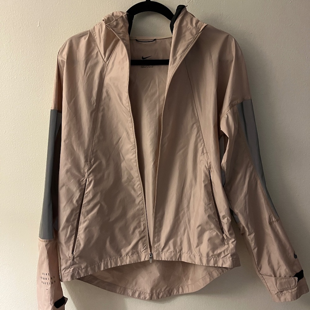 Small Nike Light Pink Wind Breaker